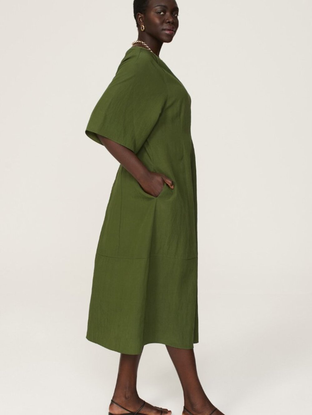 NWT Vince Flutter Sleeve Dress Herb Green sz S $425 - Picture 3 of 10